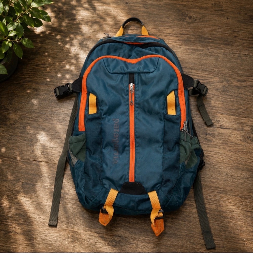 Patagonia Refugio 28L Backpack Teal Blue Orange Daypack Hiking School 47910